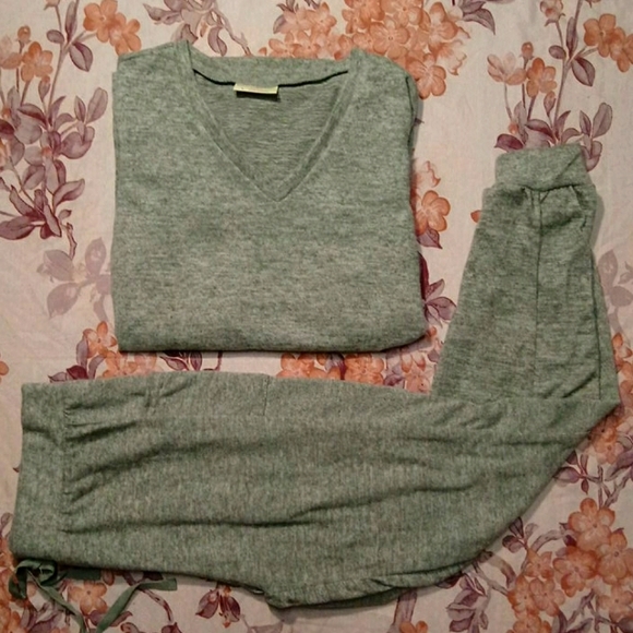 Other - NWT Women's Pajama Set